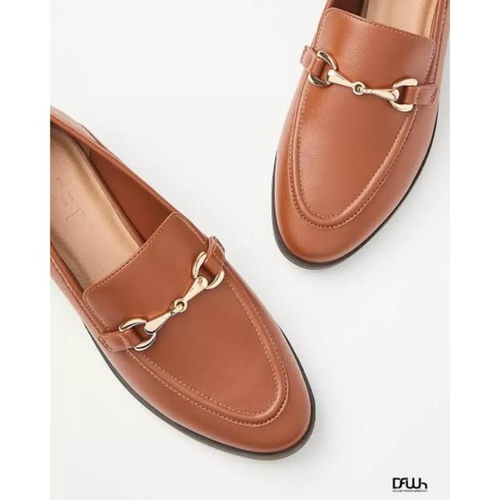 Loft Womens Cognac Brown Horsebit Loafers Gold Hardware Almond Toe Flats 6.5M